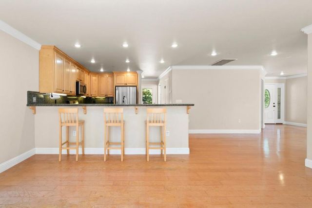462 Quail Drive, Santa Cruz, CA 95060