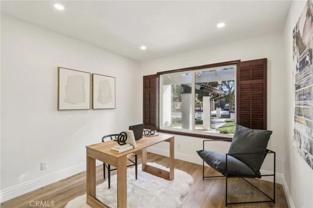 22925 Styles, Woodland Hills, CA 91367