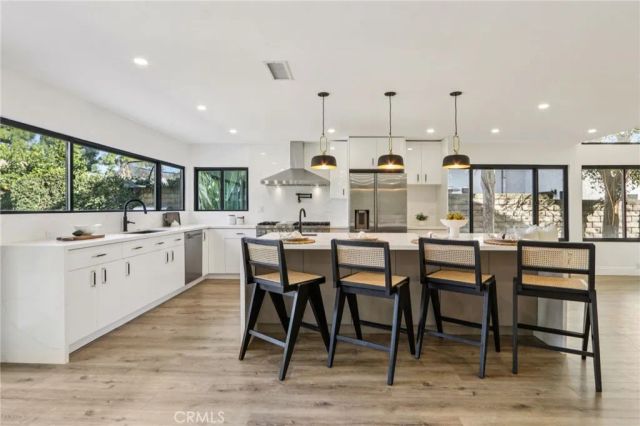 22925 Styles, Woodland Hills, CA 91367