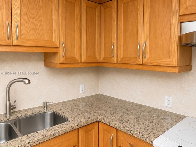 4101 N Ocean Blvd 205, Boca Raton, FL 33431