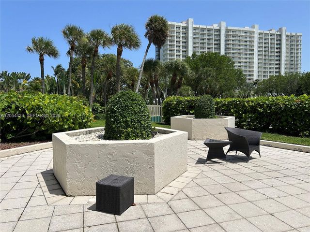 4101 N Ocean Blvd 205, Boca Raton, FL 33431