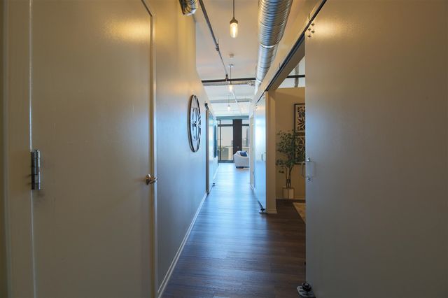 100 N Center Street, Royal Oak, MI 48067
