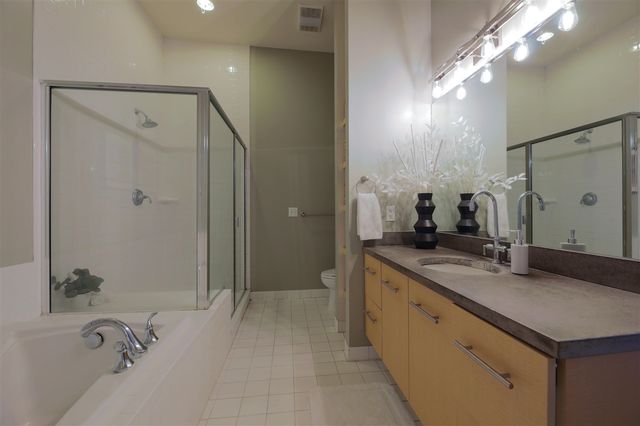 100 N Center Street, Royal Oak, MI 48067