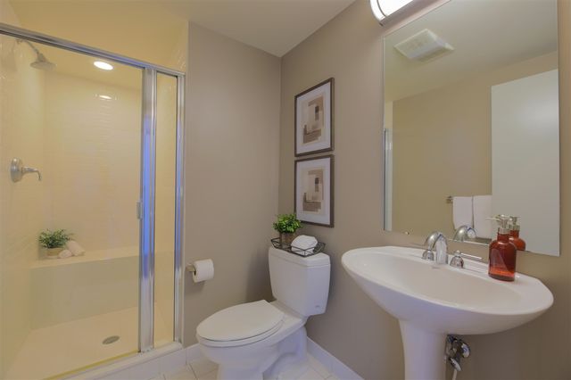 100 N Center Street, Royal Oak, MI 48067