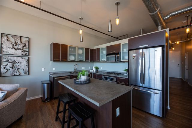 100 N Center Street, Royal Oak, MI 48067