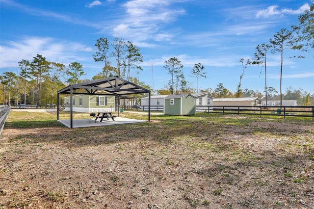 15738 W Relza Drive, Splendora, TX 77372