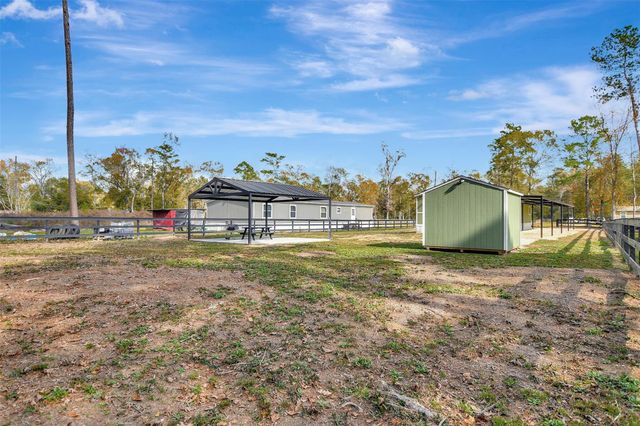 15738 W Relza Drive, Splendora, TX 77372