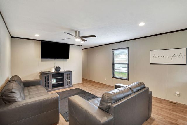 15738 W Relza Drive, Splendora, TX 77372