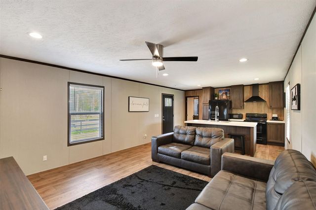 15738 W Relza Drive, Splendora, TX 77372