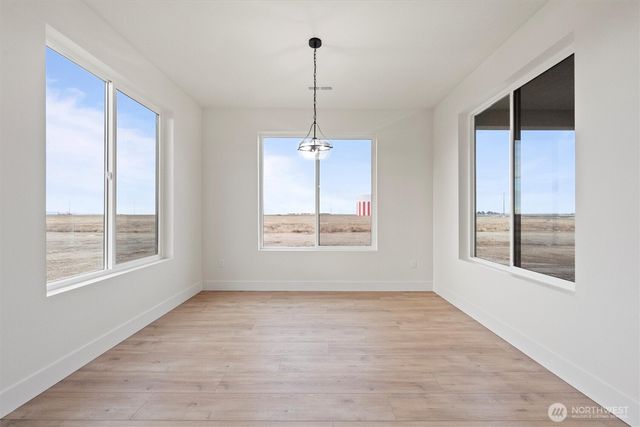 1269 E Mt Hood Street, Othello, WA 99344