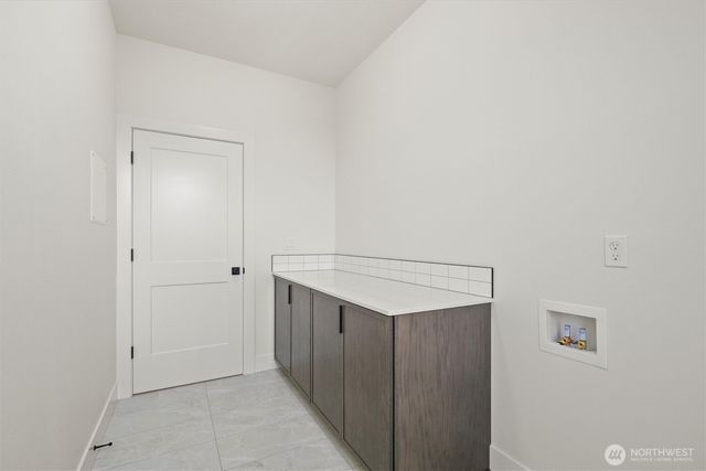 1269 E Mt Hood Street, Othello, WA 99344