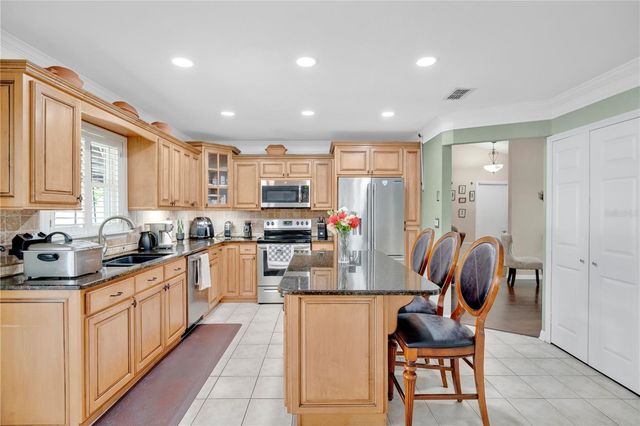 985 HEMINGWAY DRIVE, Deltona, FL 32725