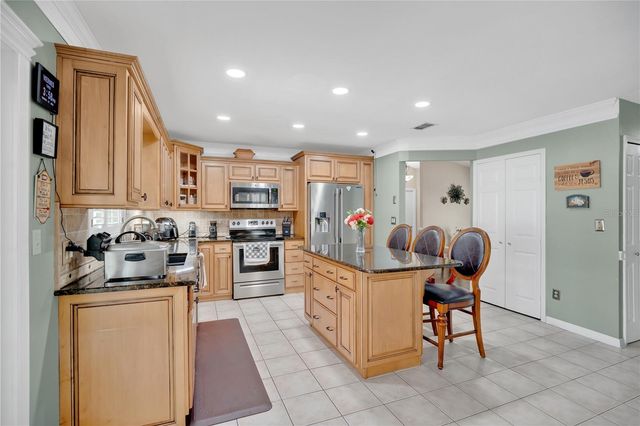 985 HEMINGWAY DRIVE, Deltona, FL 32725