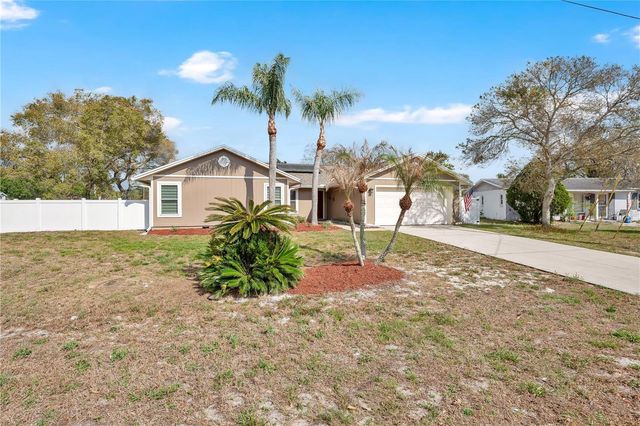 985 HEMINGWAY DRIVE, Deltona, FL 32725