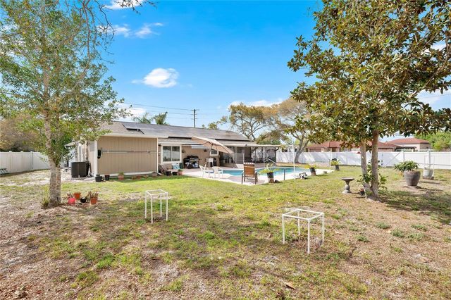 985 HEMINGWAY DRIVE, Deltona, FL 32725