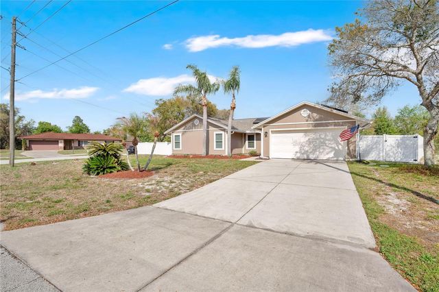 985 HEMINGWAY DRIVE, Deltona, FL 32725