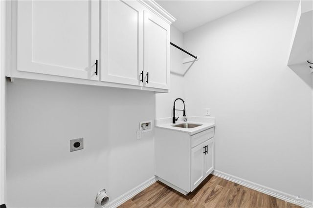 2802 Stone Oak Drive, Weslaco, TX 78599