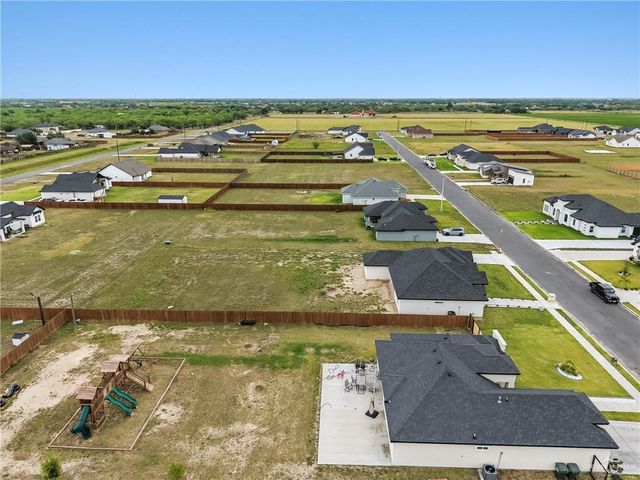 2802 Stone Oak Drive, Weslaco, TX 78599