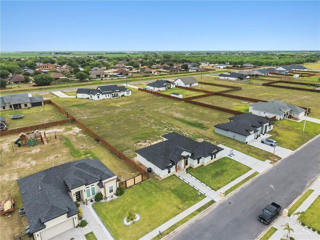 2802 Stone Oak Drive, Weslaco, TX 78599