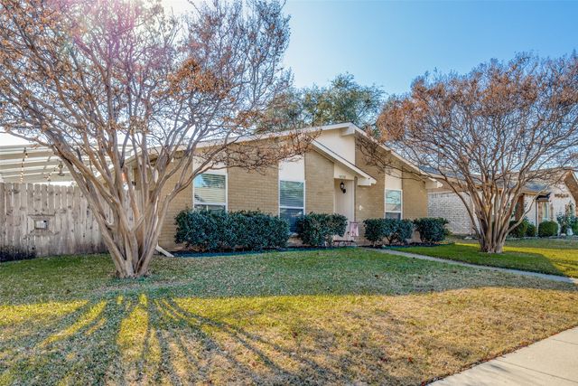 5028 Ashlock Drive, The Colony, TX 75056