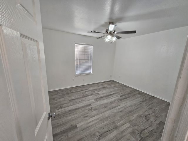 2324 Roselawn Street, Rogers, AR 72756