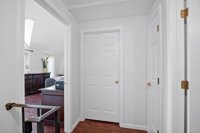 70 Austin St 16, Lowell, MA 01854