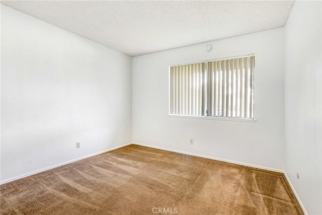 9136 Dumond Drive, Fontana, CA 92335