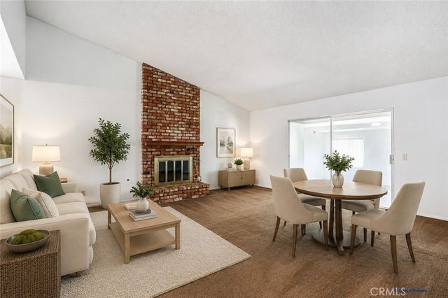 9136 Dumond Drive, Fontana, CA 92335