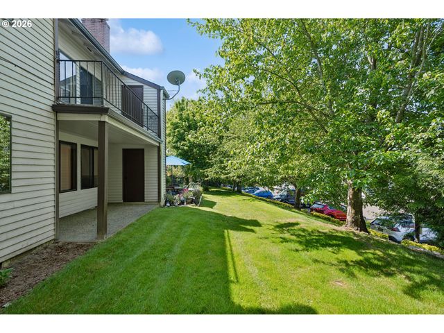 12116 Se 104TH Ct, Happy Valley, OR 97086
