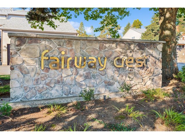 12116 Se 104TH Ct, Happy Valley, OR 97086