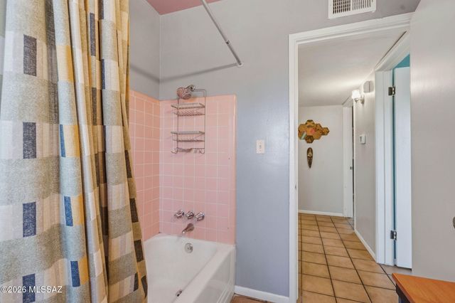 4334 E La Jolla Circle, Tucson, AZ 85711