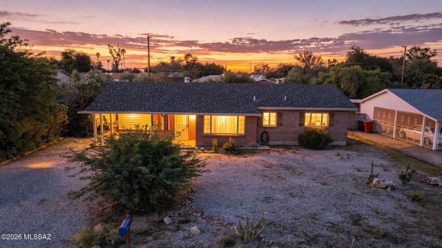 4334 E La Jolla Circle, Tucson, AZ 85711