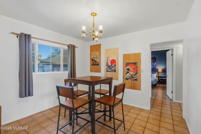 4334 E La Jolla Circle, Tucson, AZ 85711