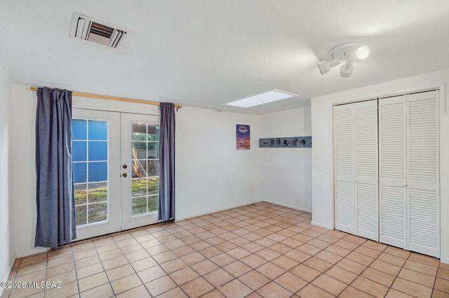 4334 E La Jolla Circle, Tucson, AZ 85711