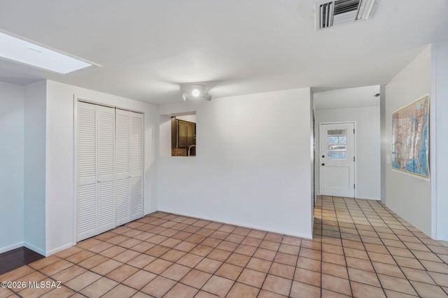 4334 E La Jolla Circle, Tucson, AZ 85711