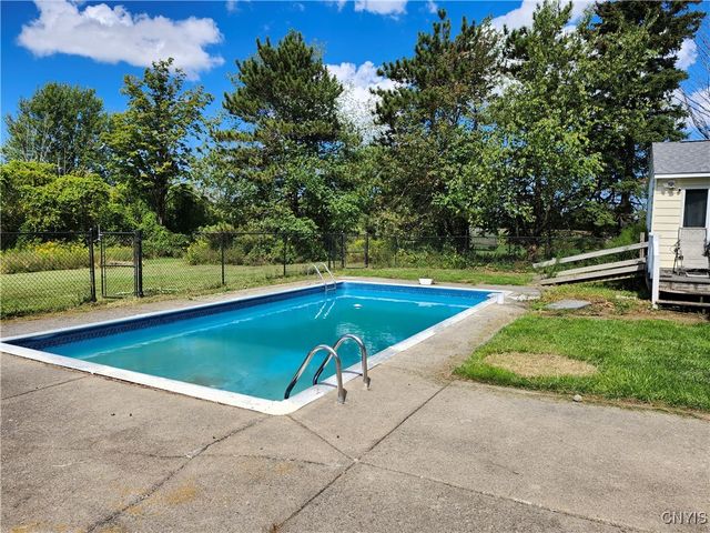 5565 Ridge Road, Cazenovia, NY 13035