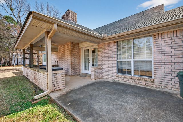 115 Barnes Drive, Benton, LA 71006