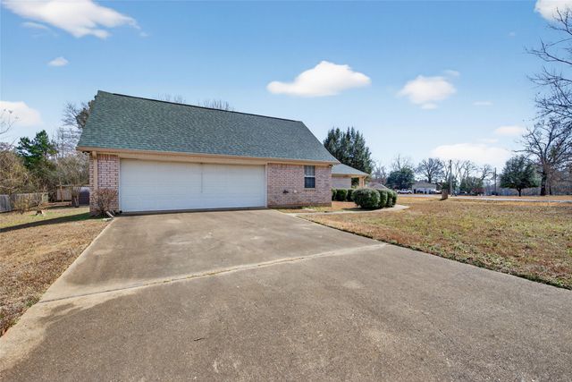 115 Barnes Drive, Benton, LA 71006