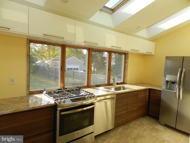 743 VALLEY FORGE, Lawrenceville, NJ 08648