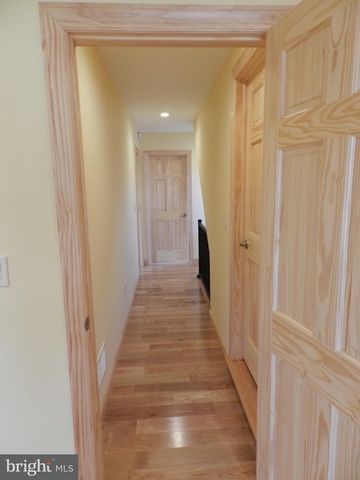 743 VALLEY FORGE, Lawrenceville, NJ 08648