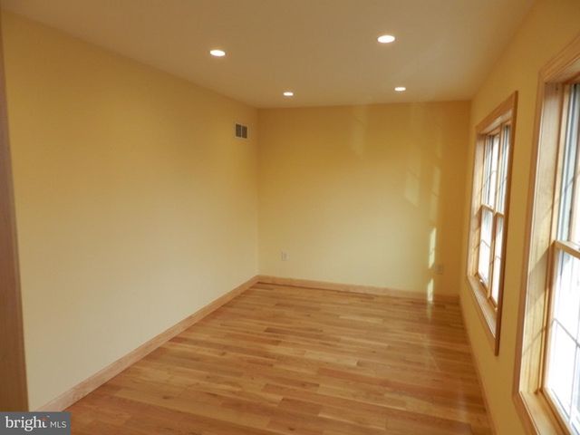 743 VALLEY FORGE, Lawrenceville, NJ 08648