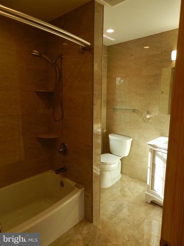 743 VALLEY FORGE, Lawrenceville, NJ 08648