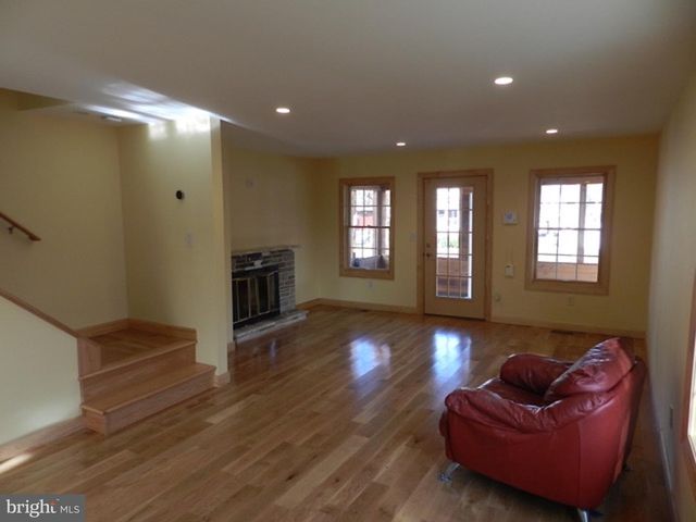 743 VALLEY FORGE, Lawrenceville, NJ 08648