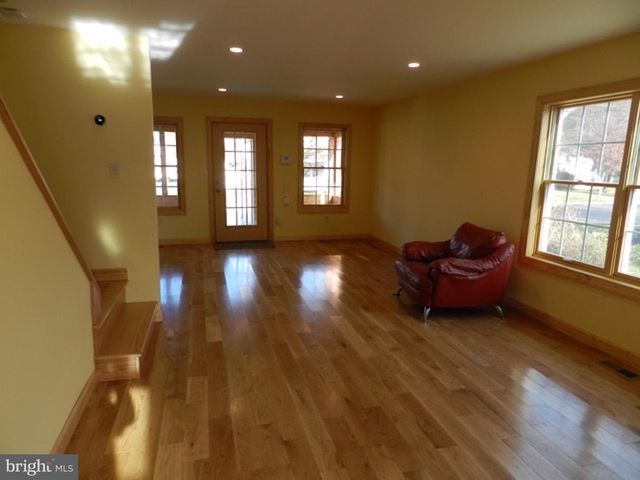 743 VALLEY FORGE, Lawrenceville, NJ 08648