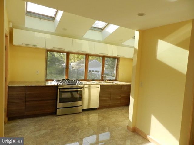 743 VALLEY FORGE, Lawrenceville, NJ 08648