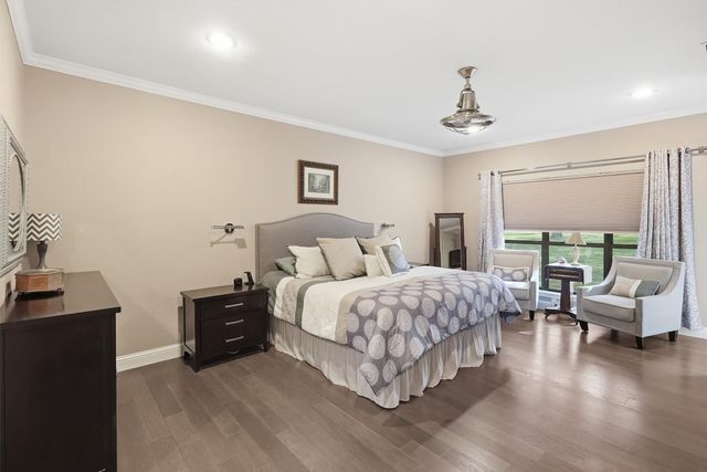 5107 Largo Drive, De Cordova, TX 76049