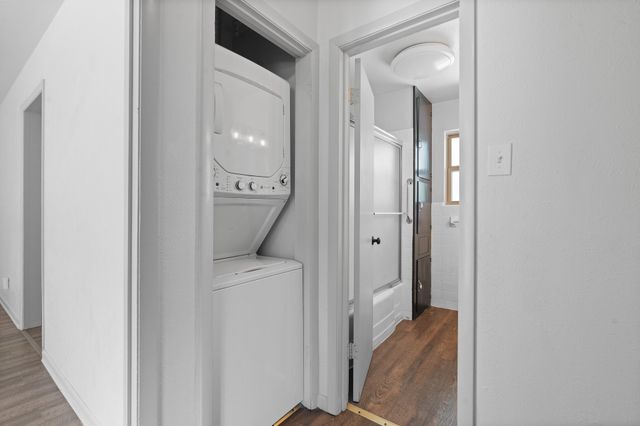 107 Hilltop Drive, Grandview, TX 76050