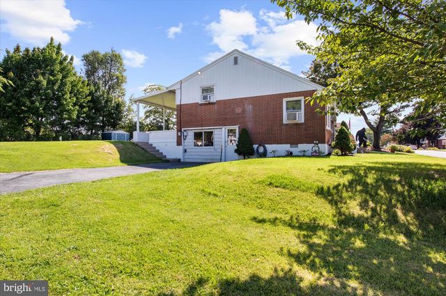 3509 READING CREST AVE, Reading, PA 19605
