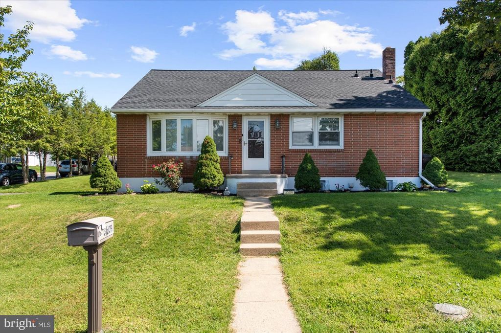 3509 READING CREST AVE, Reading, PA 19605