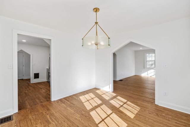 2802 Marlin Ave, Nashville, TN 37215